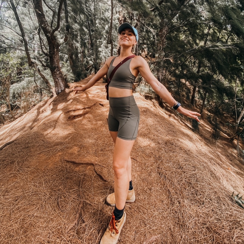 Beach house active wear Sports Bra and Biker Short Set!
